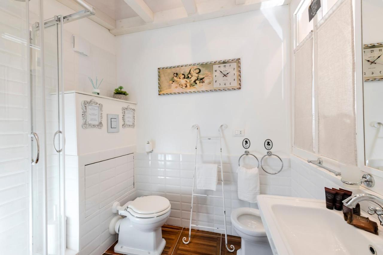 Capo Le Case, Romantic Flat Near Spanish Steps Luaran gambar
