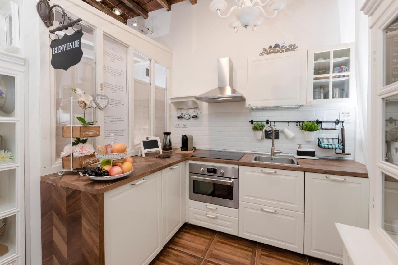 Capo Le Case, Romantic Flat Near Spanish Steps Luaran gambar